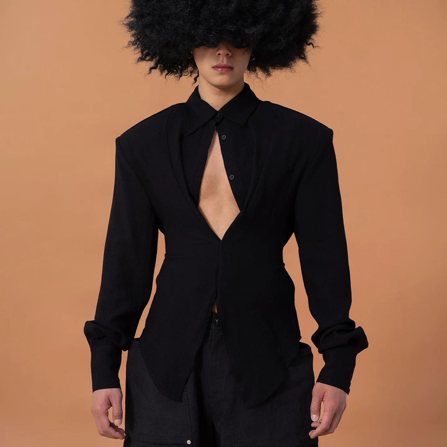 Black 3D Cut Deep V Waist Slim Long Sleeve Shirt