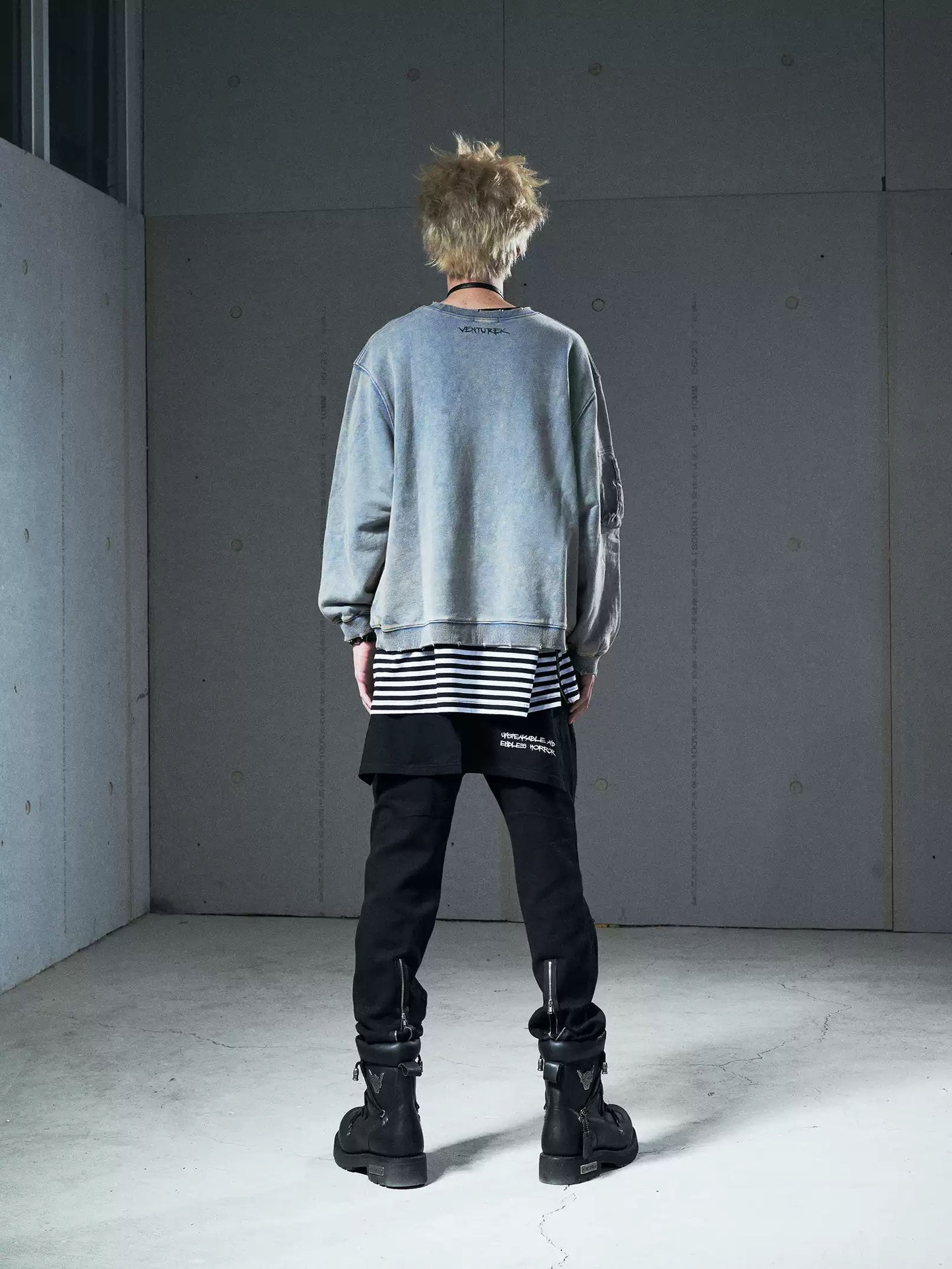 VENTUREK Punk Rock Hip Hop Destroyed Relaxed Casual Print Washed Crew Neck Pullover Hoodie