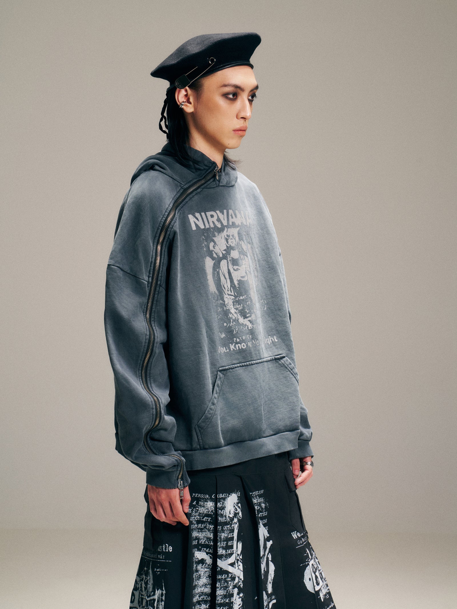 VENTUREK Punk Rock Washed Thickened Fleece Zip Hoodie Men's Women's Short Loose