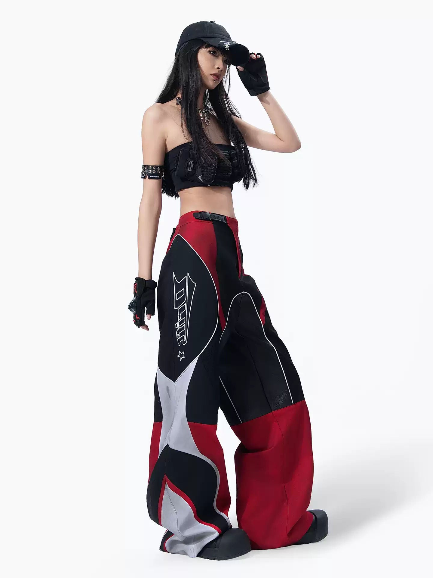 MOGONGSHE Deconstructed Contrast Stitching Wide-Leg Cargo Pants