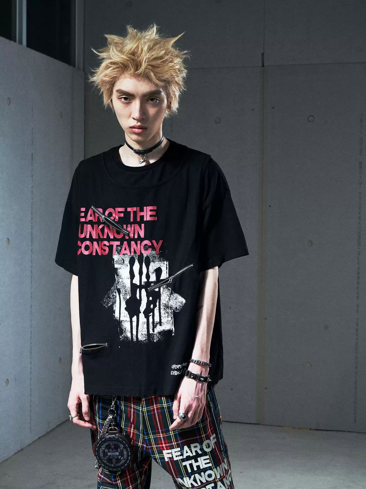 VENTUREK Punk Rock Deconstructed Zipper Letter Print Layered Short Sleeve T-Shirt Men's Streetwear
