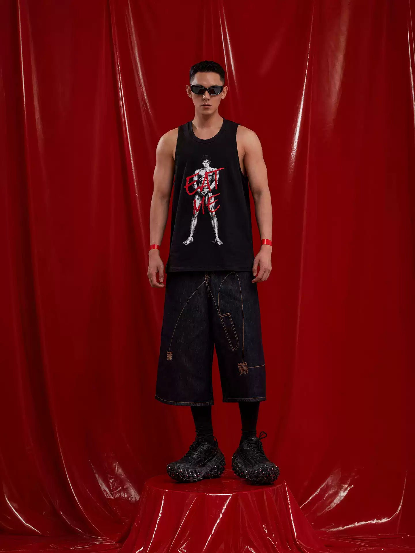CLP Black Retro Comic EATME Rhinestone Print Loose Tank Top Men's Fitness Gym Muscle Vest American Streetwear