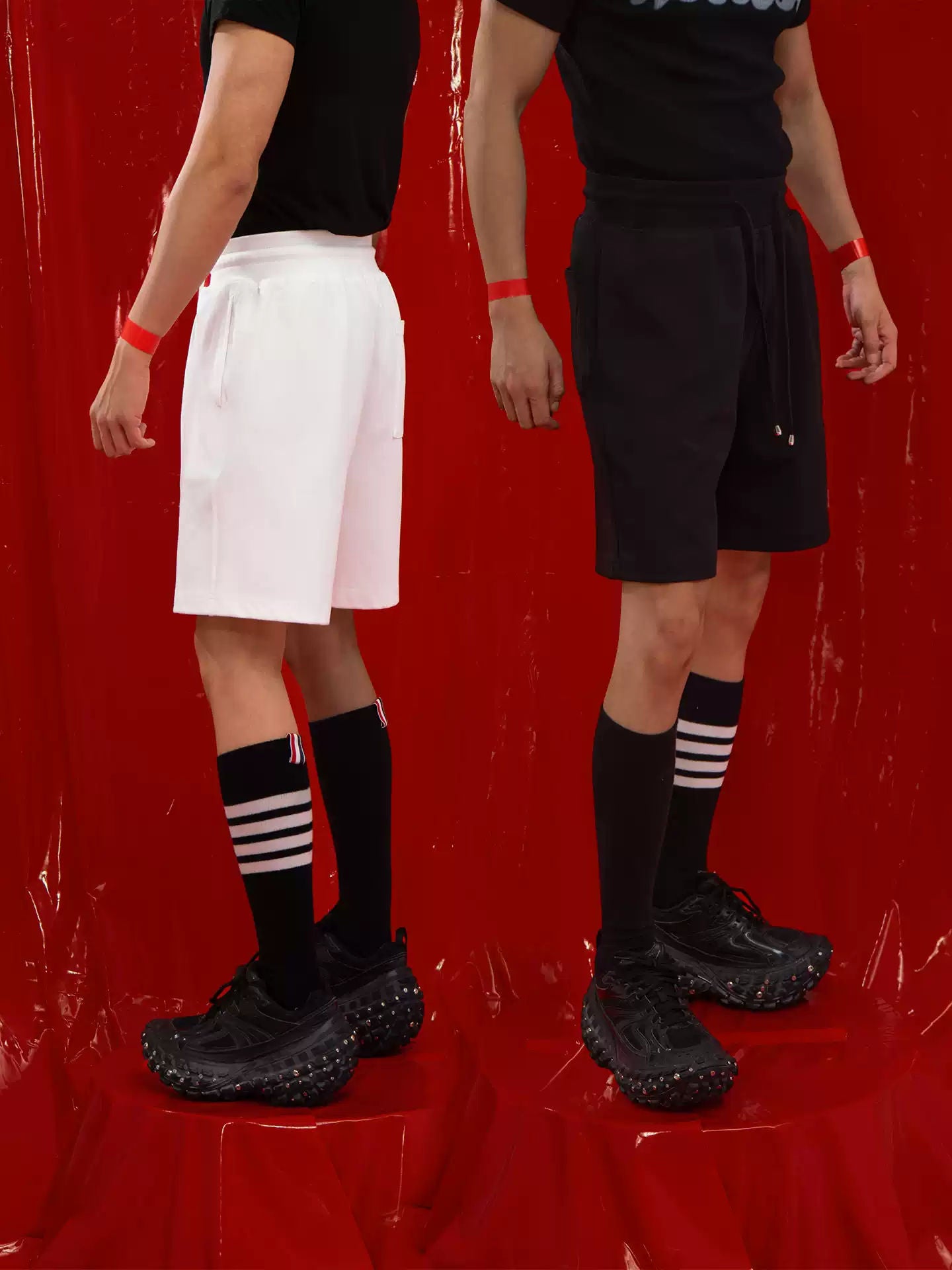 CLP Black White Drawstring Elastic Waist Sports Shorts Men's Loose Straight Stretchy Fitness Summer